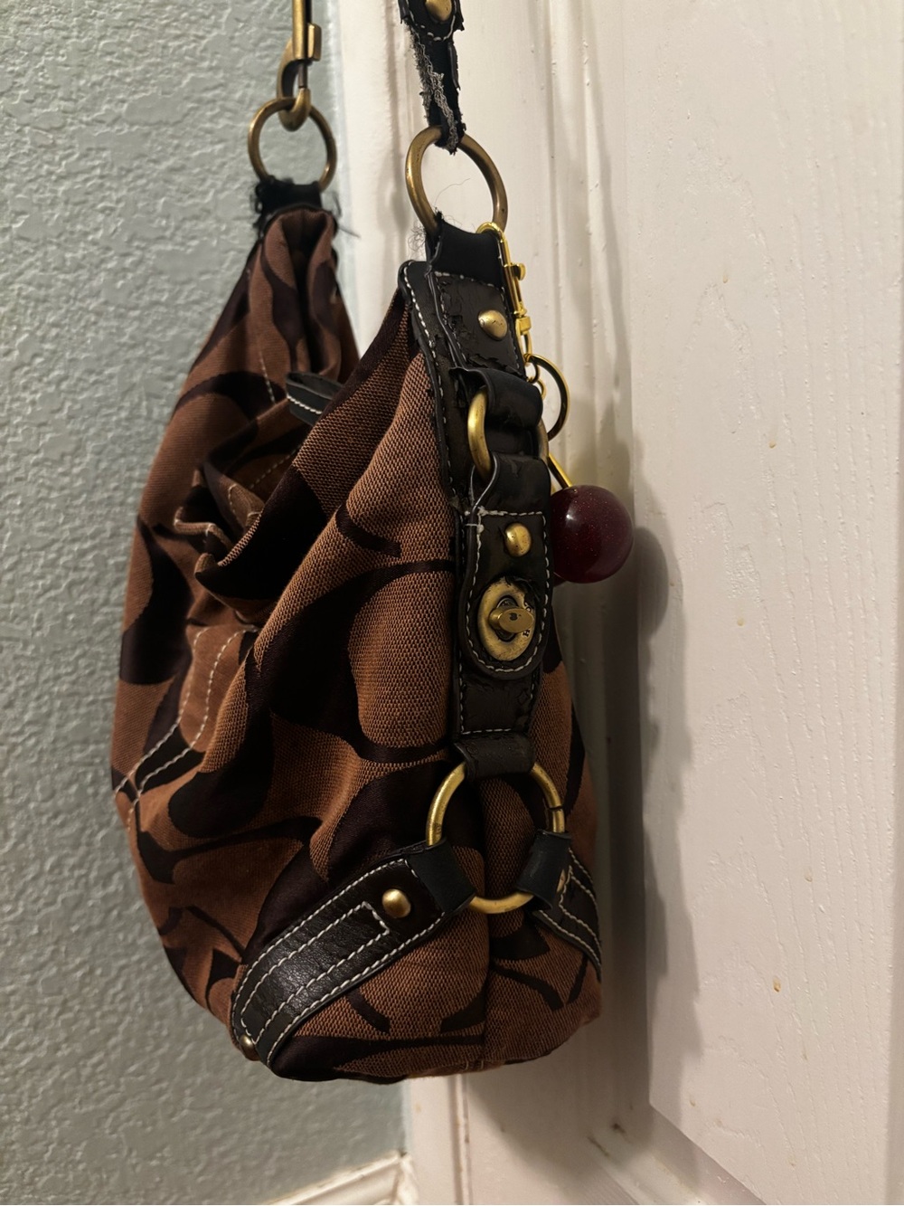 Vintage Coach Carly Dark Brown Shoulder Purse Hobo Bag - Picture 3 of 8